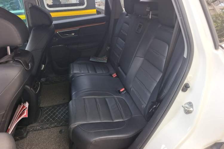 Used Honda CR-V 2017 240TURBO CVT Front-Wheel Drive Fashion Edition Left Rear Seat