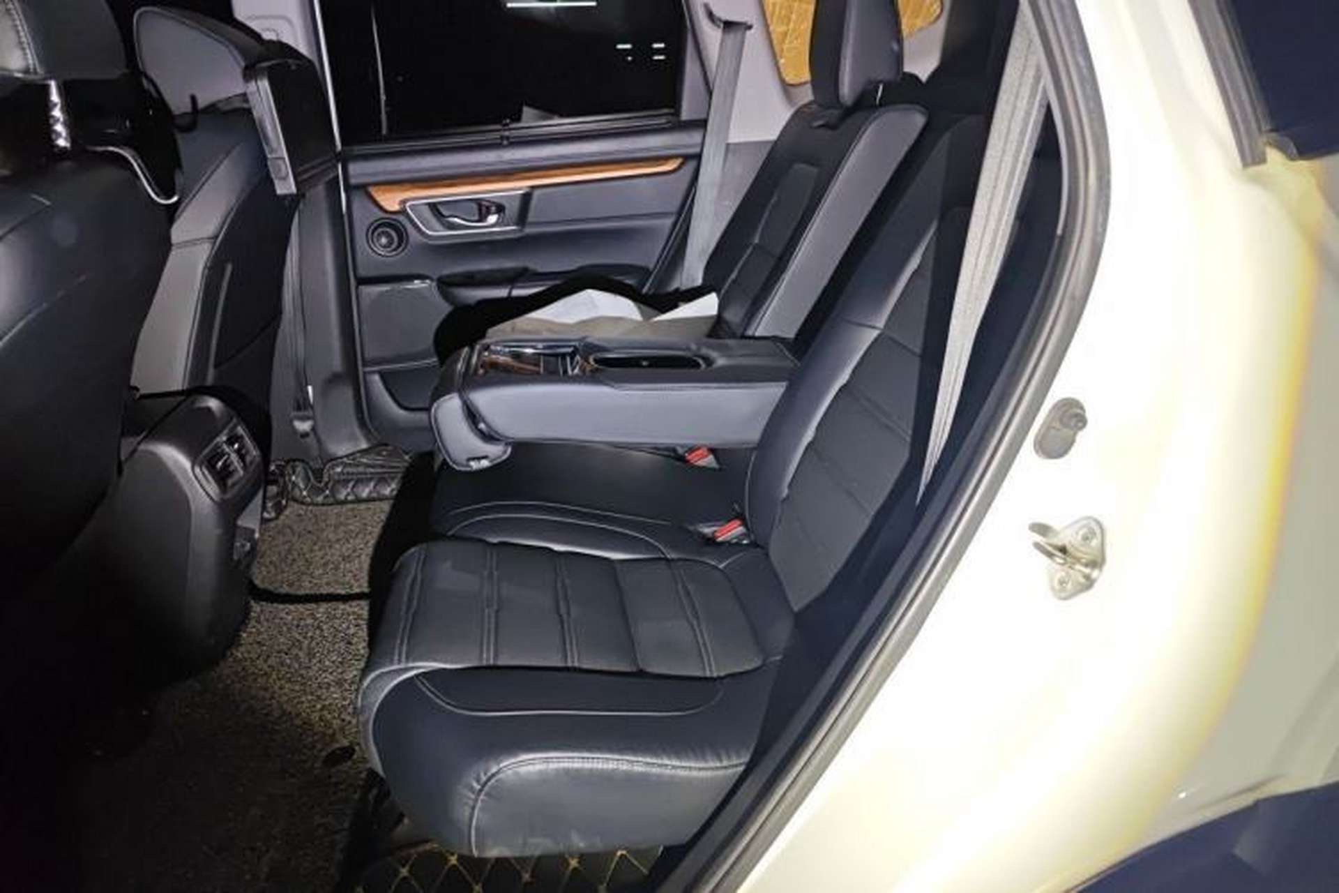 Used Honda CR-V 2017 240TURBO CVT Four-Wheel Drive Prestige Edition Left Rear Seat