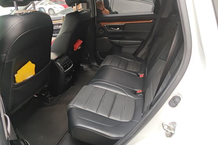 Used Honda CR-V 2017 240TURBO CVT Front-Wheel Drive Fashion Edition Left Rear Seat