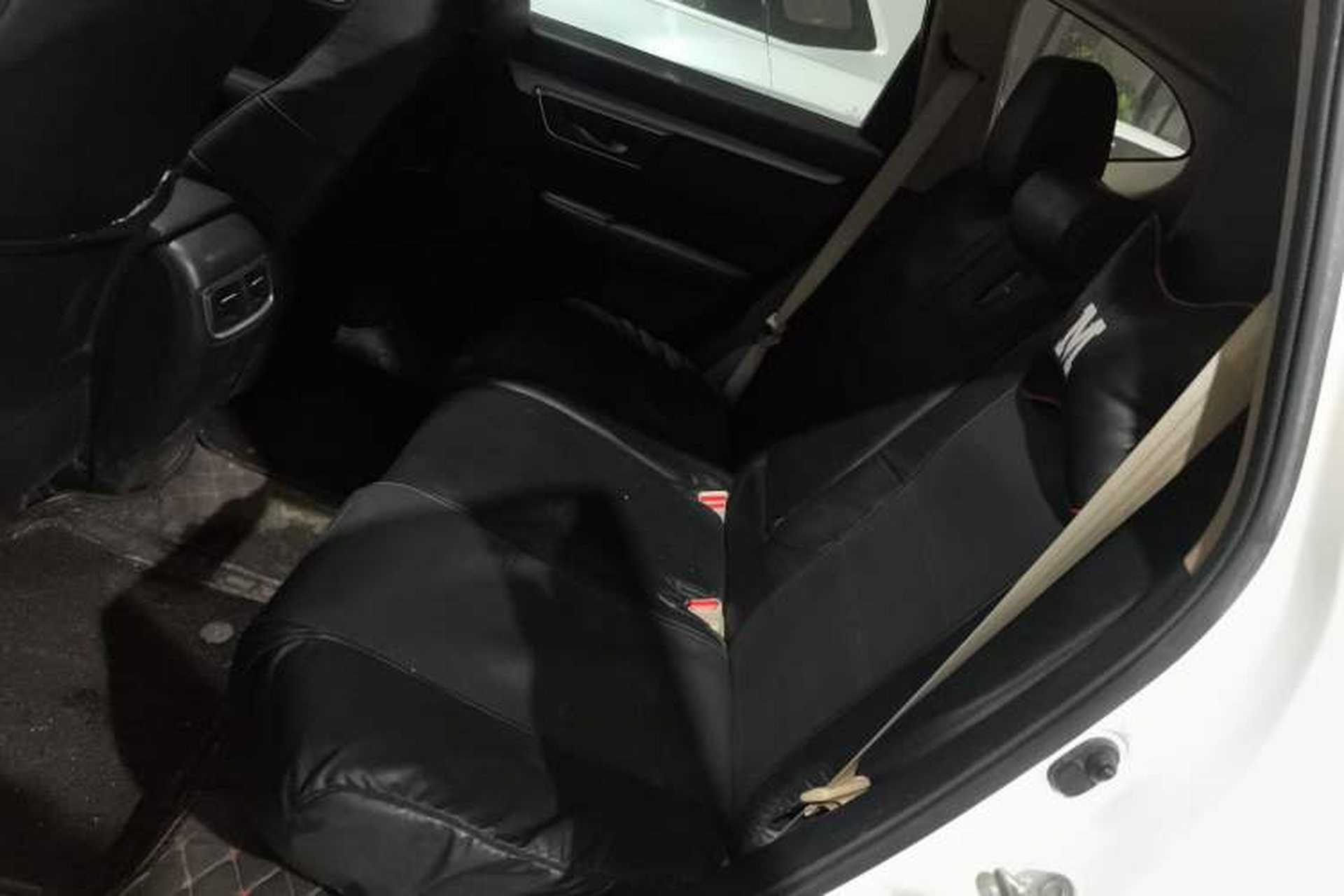 Used Honda CR-V 2017 240TURBO Manual Two-Wheel Drive Classic Edition Left Rear Seat