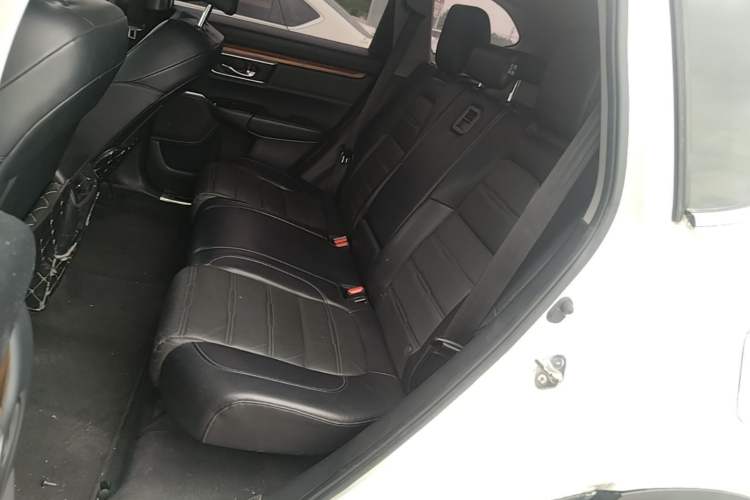 Used Honda CR-V 2017 240TURBO CVT Front-Wheel Drive Fashion Edition Left Rear Seat