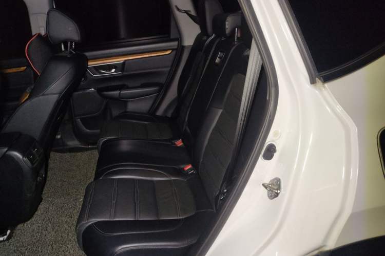 Used Honda CR-V 2017 240TURBO CVT Front-Wheel Drive Fashion Edition Left Rear Seat
