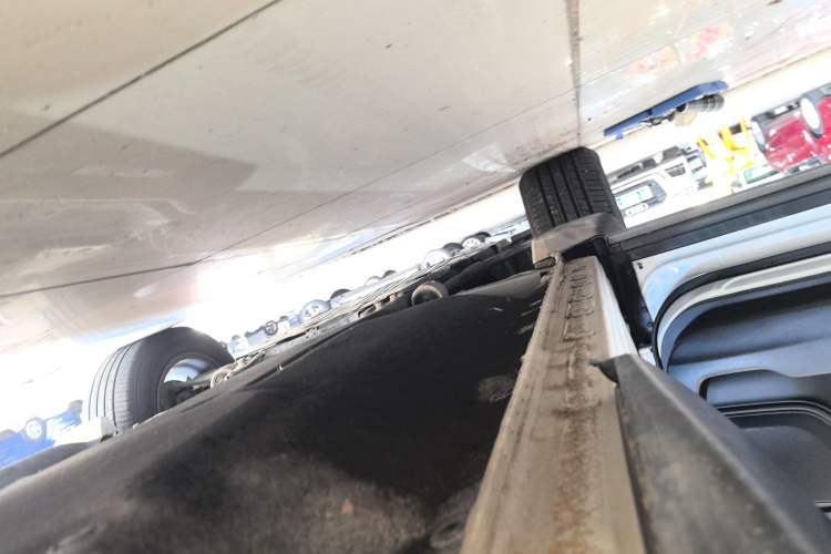 Used Honda CR-V 2017 240TURBO CVT 2WD Urban Edition Left Side Sill