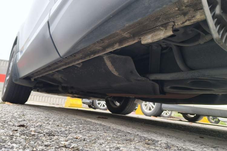 Used Honda CR-V 2017 Hybrid 2.0L Pure Drive Edition Left Side Sill