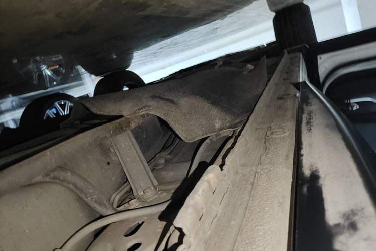 Used Honda CR-V 2017 240TURBO CVT 2WD Urban Edition Left Side Sill