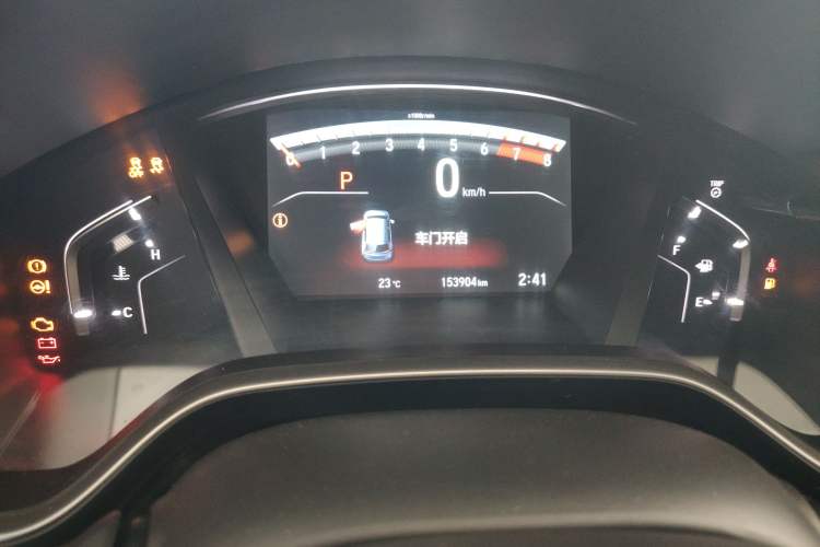 Used Honda CR-V 2017 240TURBO CVT Front-Wheel Drive Fashion Edition Odometer Close Up