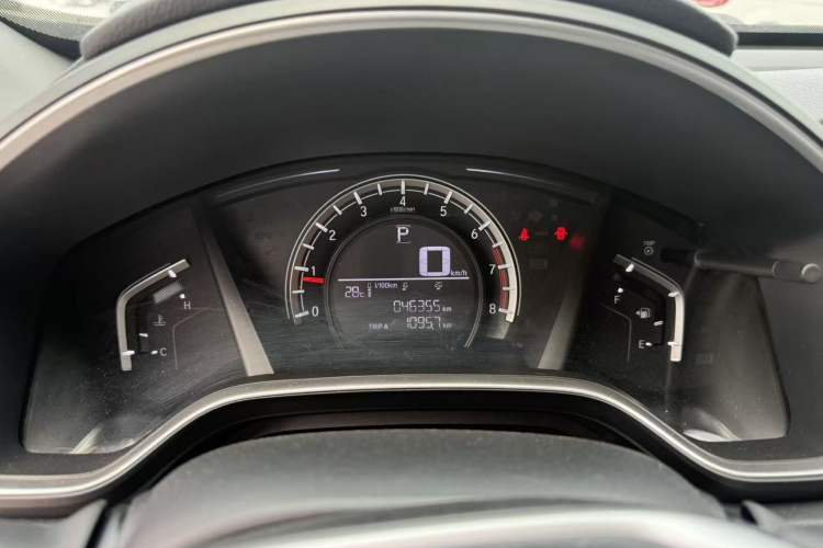 Used Honda CR-V 2017 240TURBO CVT 2WD Urban Edition Odometer Close Up