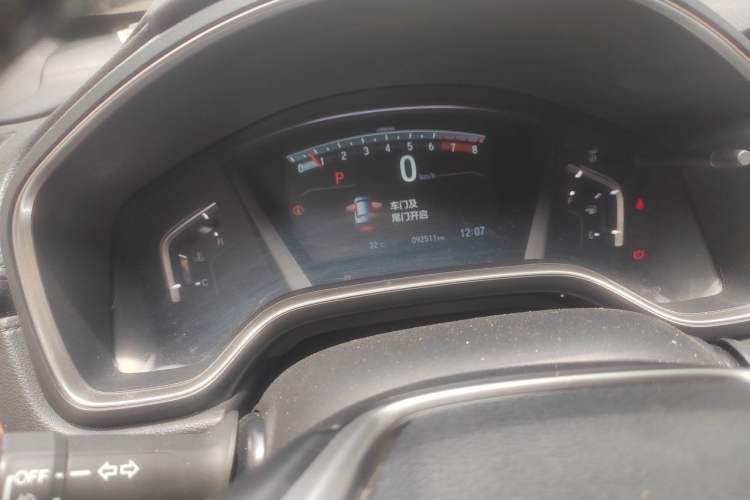 Used Honda CR-V 2017 240TURBO CVT Four-Wheel Drive Luxury Edition Odometer Close Up