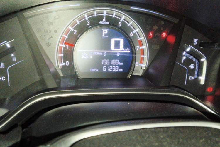 Used Honda CR-V 2017 240TURBO CVT 2WD Urban Edition Odometer Close Up