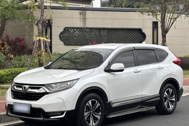 Used Honda CR-V 2017 240TURBO CVT Front-Wheel Drive Fashion Edition