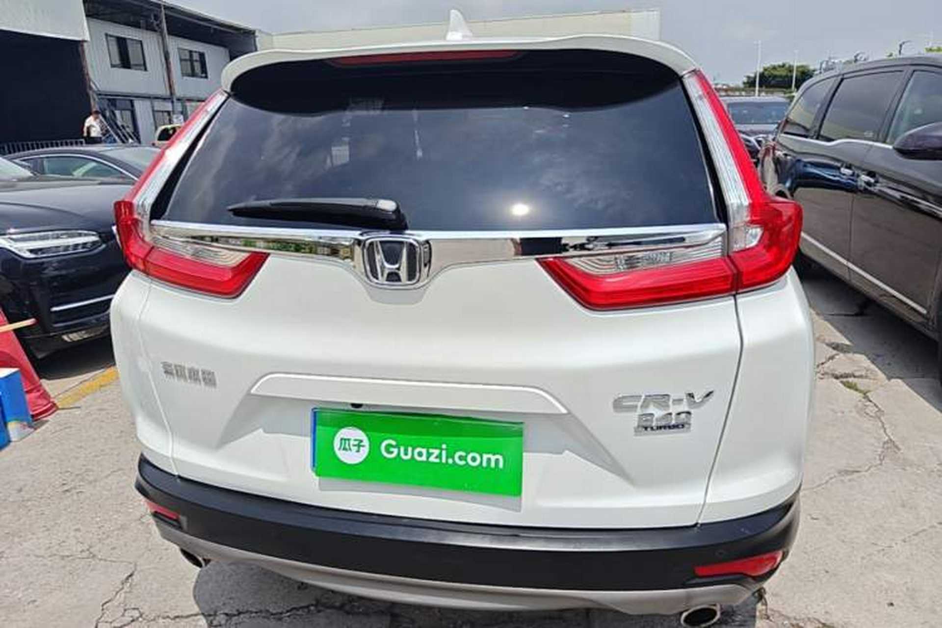 Used Honda CR-V 2017 240TURBO CVT Front-Wheel Drive Fashion Edition Rear