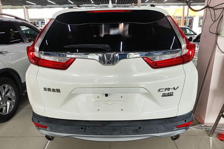 Used Honda CR-V 2017 240TURBO CVT 2WD Comfort Version Rear