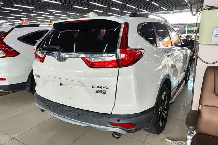 Used Honda CR-V 2017 240TURBO CVT 2WD Comfort Version Rear Right 45 Deg