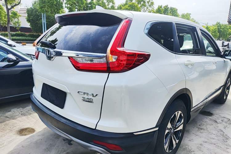 Used Honda CR-V 2017 240TURBO CVT Front-Wheel Drive Fashion Edition Rear Right 45 Deg