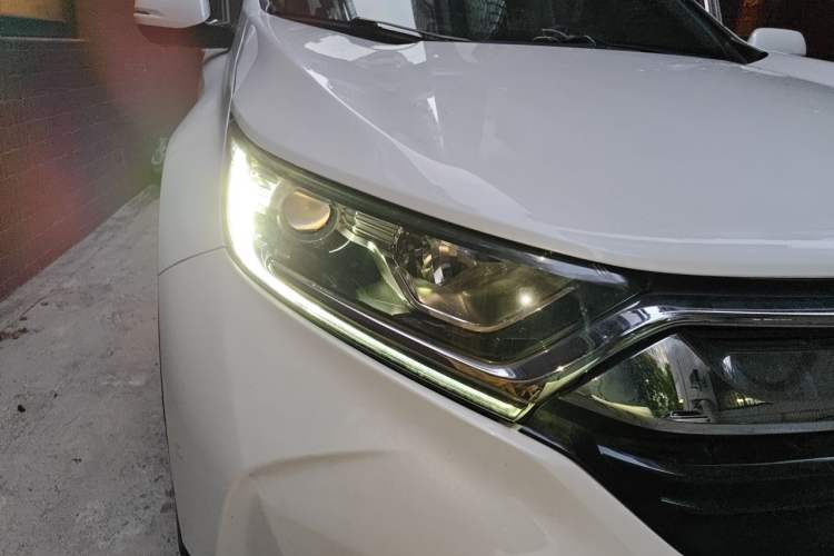 Used Honda CR-V 2017 240TURBO CVT 2WD Urban Edition Right Front Headlight