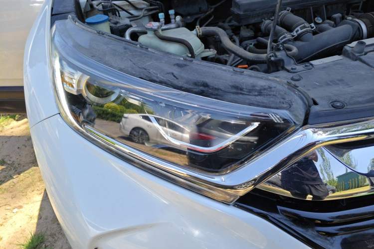 Used Honda CR-V 2017 240TURBO CVT 2WD Comfort Version Right Front Headlight