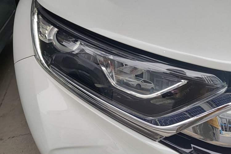 Used Honda CR-V 2017 240TURBO CVT Front-Wheel Drive Fashion Edition Right Front Headlight