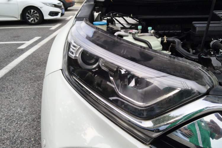 Used Honda CR-V 2017 240TURBO CVT 2WD Urban Edition Right Front Headlight