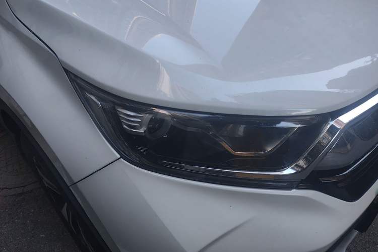 Used Honda CR-V 2017 240TURBO CVT 2WD Comfort Version Right Front Headlight