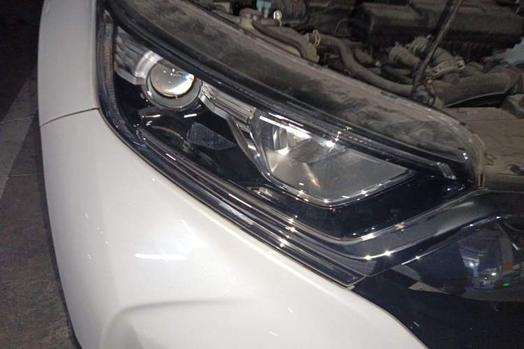 Used Honda CR-V 2017 240TURBO CVT Front-Wheel Drive Fashion Edition Right Front Headlight