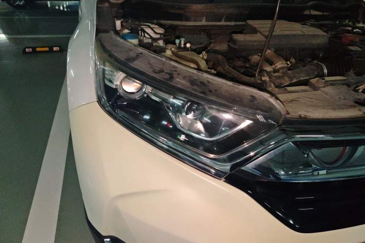 Used Honda CR-V 2017 240TURBO CVT Front-Wheel Drive Fashion Edition Right Front Headlight