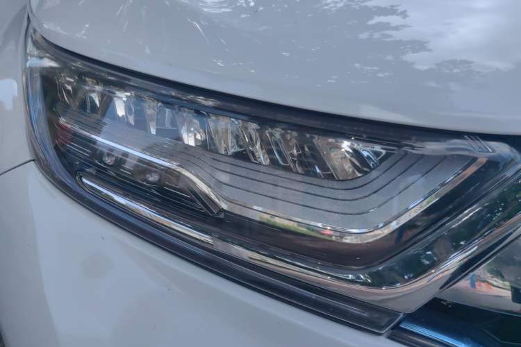 Used Honda CR-V 2017 Hybrid 2.0L Pure Edition Right Front Headlight