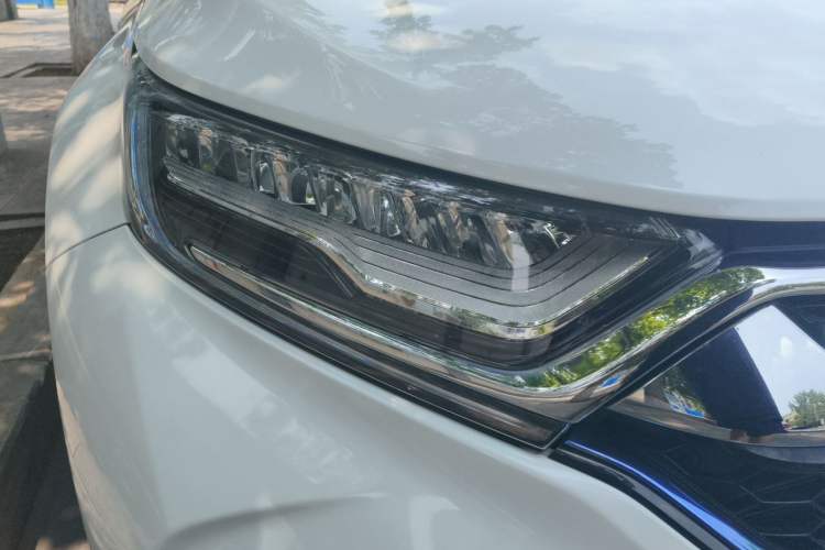 Used Honda CR-V 2017 Hybrid 2.0L Pure Speed Edition Right Front Headlight