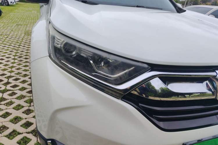 Used Honda CR-V 2017 240TURBO CVT Front-Wheel Drive Fashion Edition Right Front Headlight