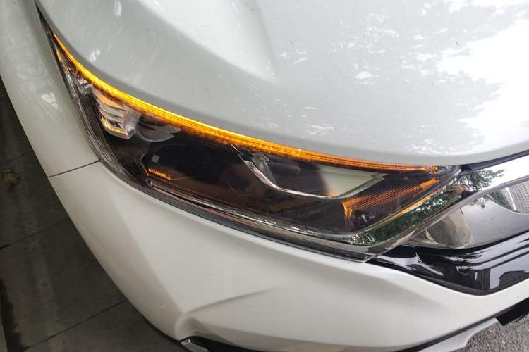 Used Honda CR-V 2017 240TURBO CVT Front-Wheel Drive Fashion Edition Right Front Headlight