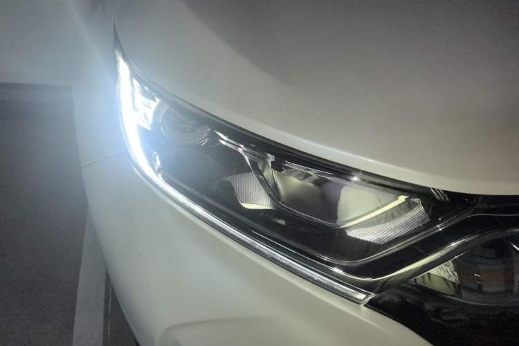 Used Honda CR-V 2017 240TURBO CVT Front-Wheel Drive Fashion Edition Right Front Headlight