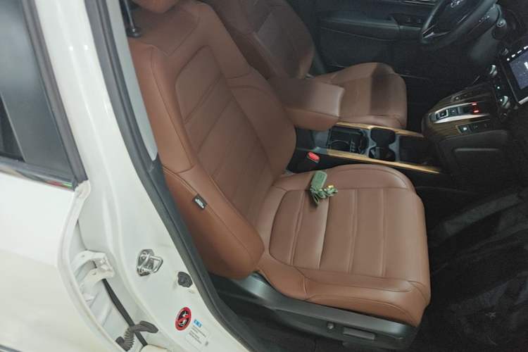 Used Honda CR-V 2017 Hybrid 2.0L Pure Edition Right Front Seat