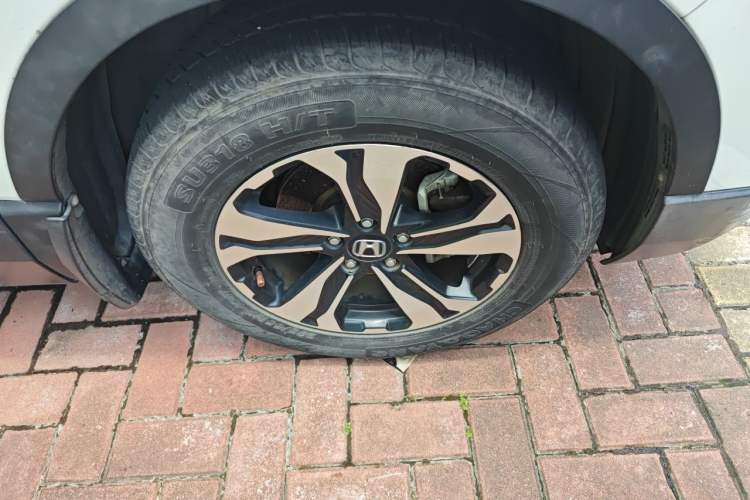 Used Honda CR-V 2017 240TURBO CVT Front-Wheel Drive Fashion Edition Right Front Wheel Hub