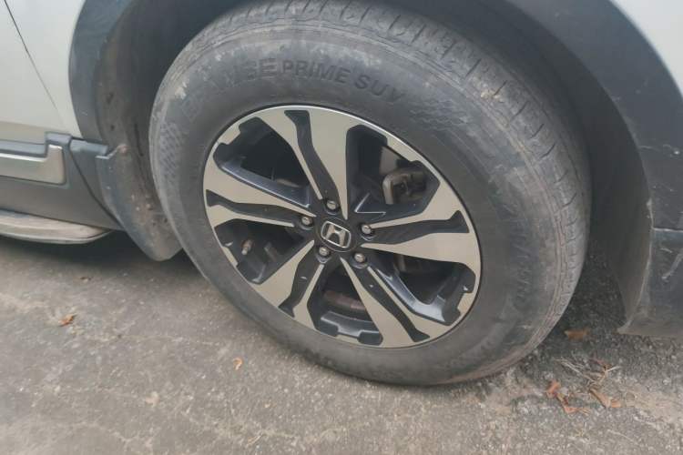 Used Honda CR-V 2017 240TURBO CVT 2WD Urban Edition Right Front Wheel Hub