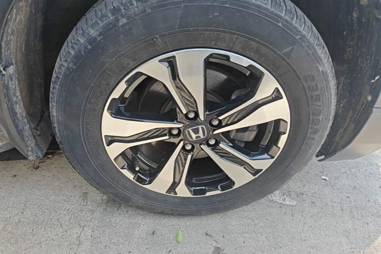 Used Honda CR-V 2017 240TURBO CVT Four-Wheel Drive Luxury Edition Right Front Wheel Hub