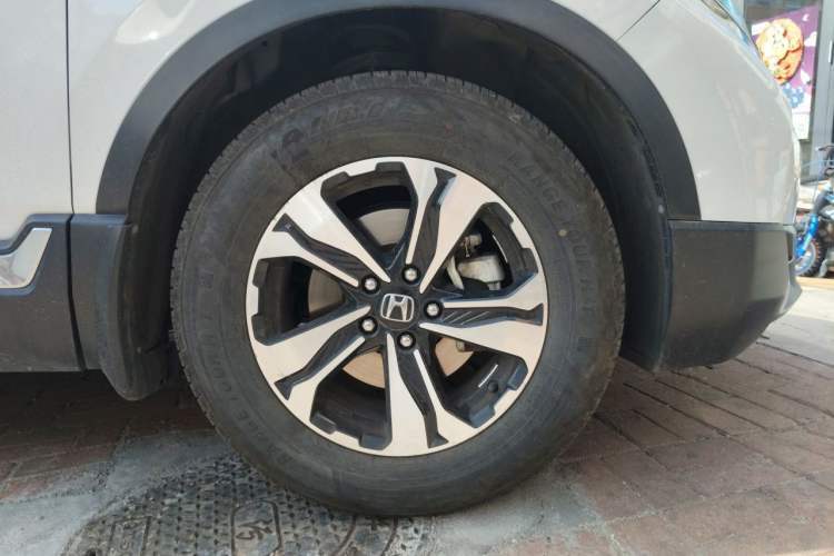 Used Honda CR-V 2017 240TURBO CVT Front-Wheel Drive Fashion Edition Right Front Wheel Hub