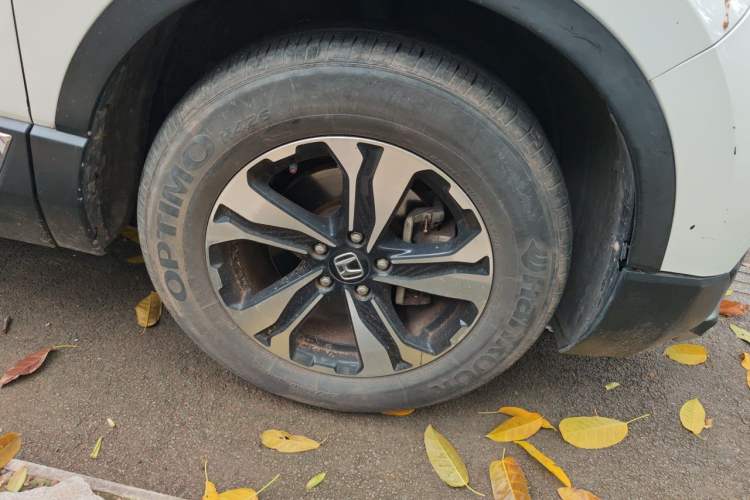 Used Honda CR-V 2017 240TURBO CVT Front-Wheel Drive Fashion Edition Right Front Wheel Hub