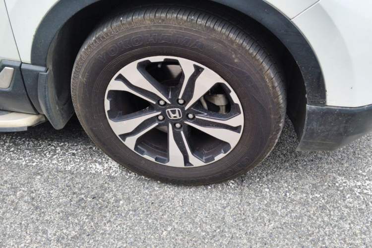 Used Honda CR-V 2017 240TURBO CVT 2WD Urban Edition Right Front Wheel Hub