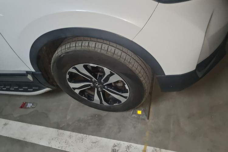 Used Honda CR-V 2017 240TURBO CVT Front-Wheel Drive Fashion Edition Right Front Wheel Hub