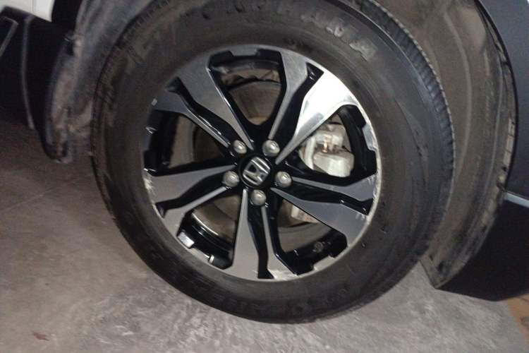 Used Honda CR-V 2017 240TURBO CVT Front-Wheel Drive Fashion Edition Right Front Wheel Hub