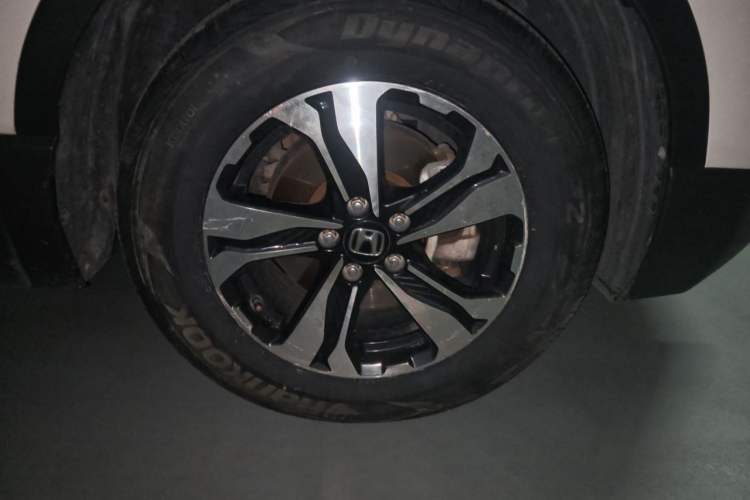 Used Honda CR-V 2017 240TURBO CVT 2WD Comfort Version Right Front Wheel Hub