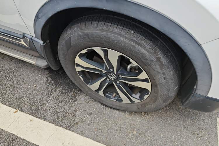 Used Honda CR-V 2017 240TURBO CVT Front-Wheel Drive Fashion Edition Right Front Wheel Hub