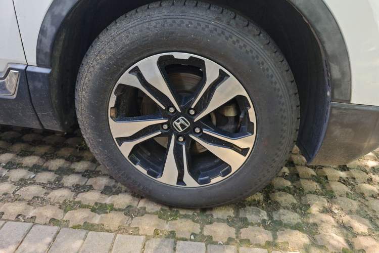 Used Honda CR-V 2017 240TURBO CVT Front-Wheel Drive Fashion Edition Right Front Wheel Hub