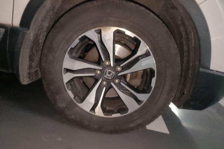 Used Honda CR-V 2017 240TURBO CVT Front-Wheel Drive Fashion Edition Right Front Wheel Hub