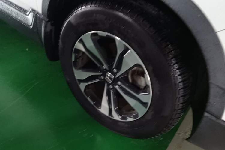 Used Honda CR-V 2017 240TURBO CVT Front-Wheel Drive Fashion Edition Right Front Wheel Hub