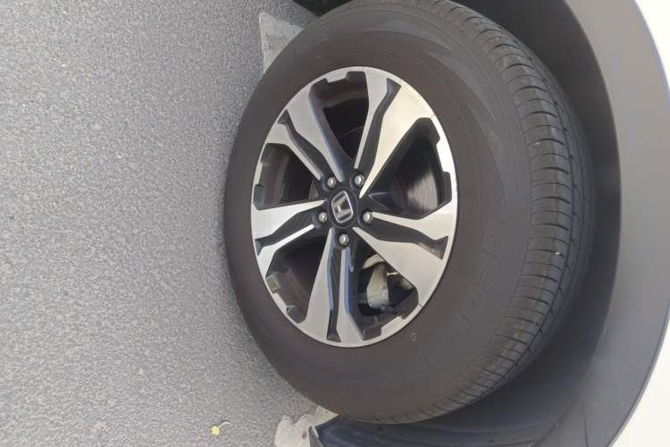 Used Honda CR-V 2017 240TURBO CVT 2WD Urban Edition Right Front Wheel Hub