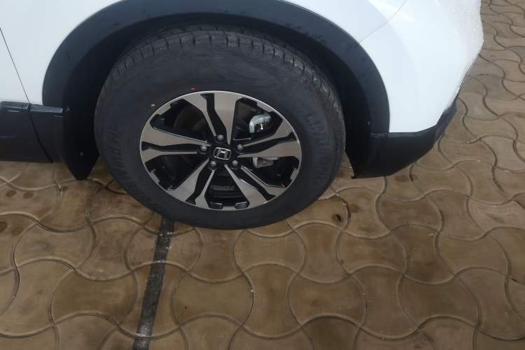 Used Honda CR-V 2017 240TURBO CVT 2WD Urban Edition Right Front Wheel Hub