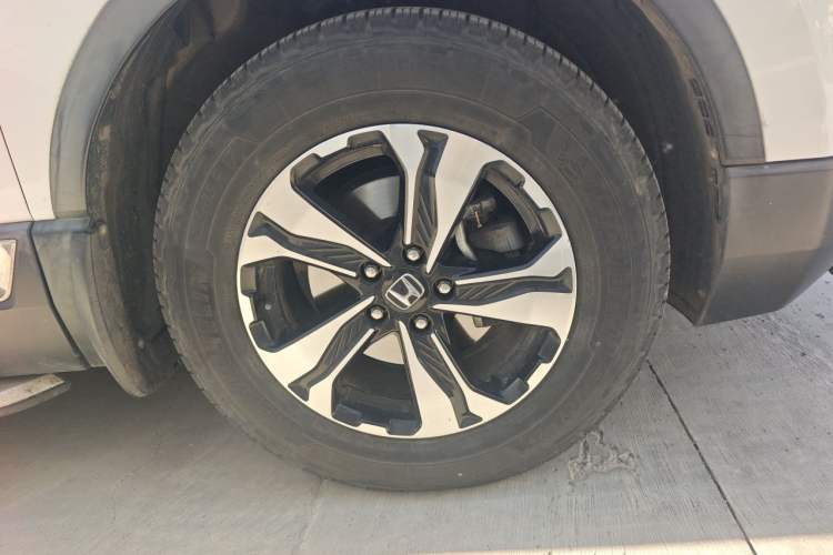 Used Honda CR-V 2017 240TURBO CVT Four-Wheel Drive Luxury Edition Right Front Wheel Hub