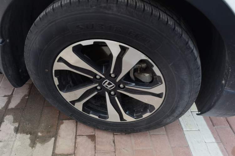 Used Honda CR-V 2017 240TURBO CVT Front-Wheel Drive Fashion Edition Right Front Wheel Hub