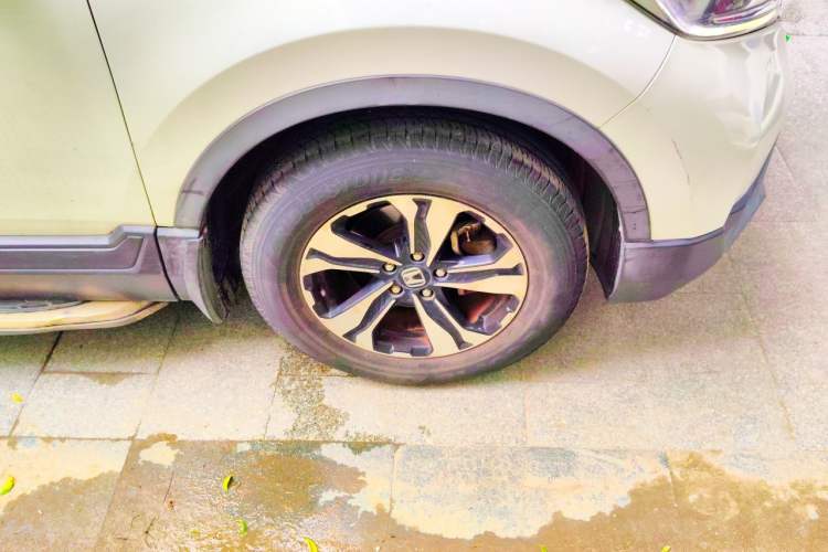 Used Honda CR-V 2017 240TURBO CVT 2WD Urban Edition Right Front Wheel Hub