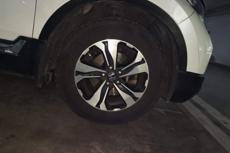 Used Honda CR-V 2017 240TURBO CVT Front-Wheel Drive Fashion Edition Right Front Wheel Hub